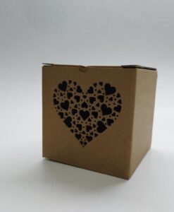 Samosklopiva kutija 12x12x12cm sa srcima